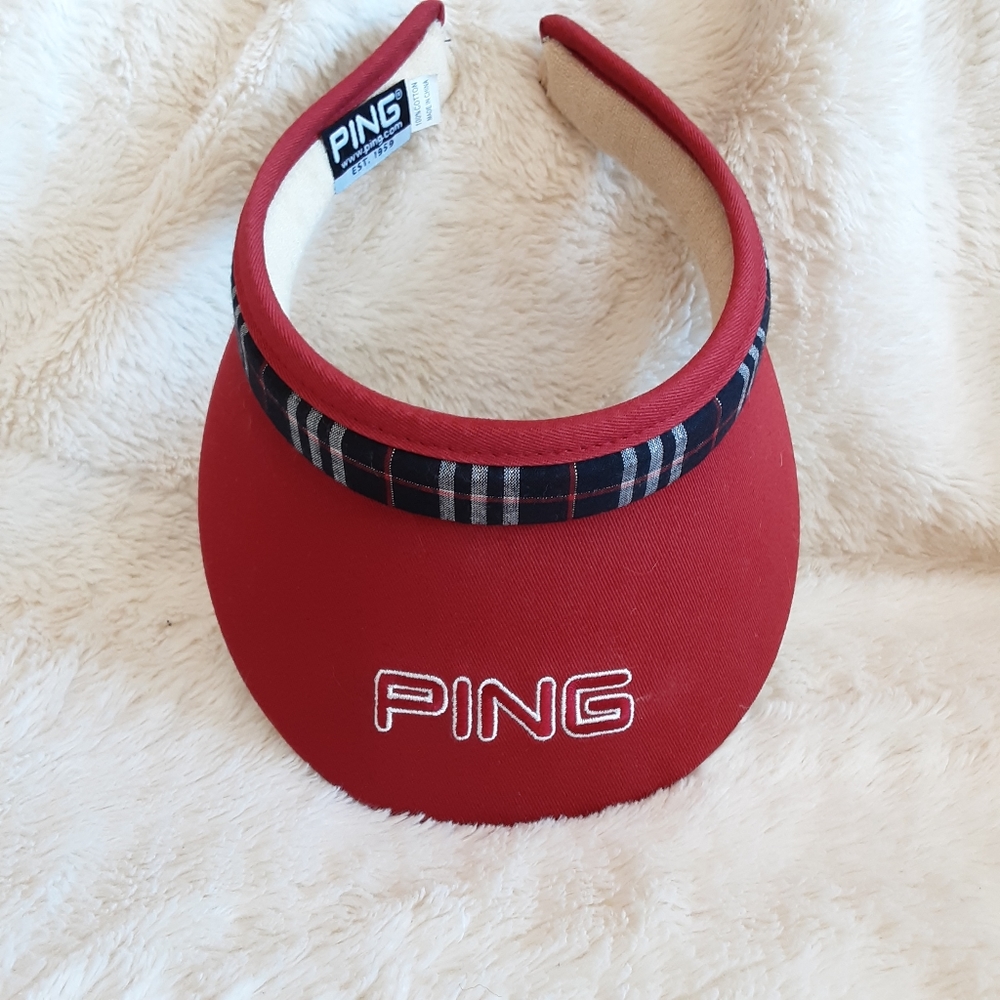 PING LADIES VISOR BRAND NEW